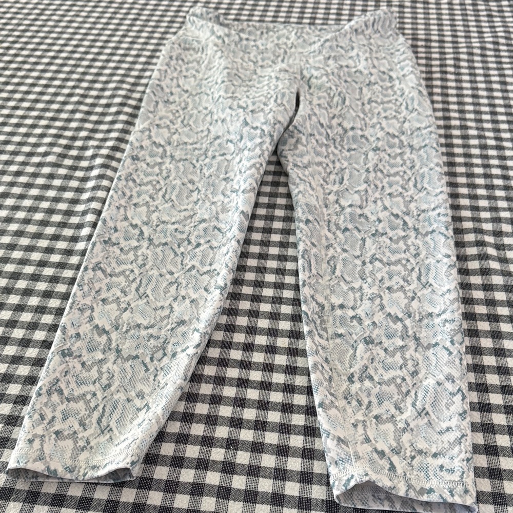 Snakeskin Print Leggings